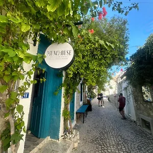 Munch House , Alaçatı Türkiye